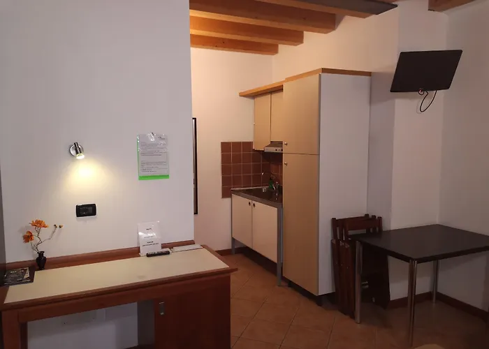 Ca' Del Sasso * فيرونا