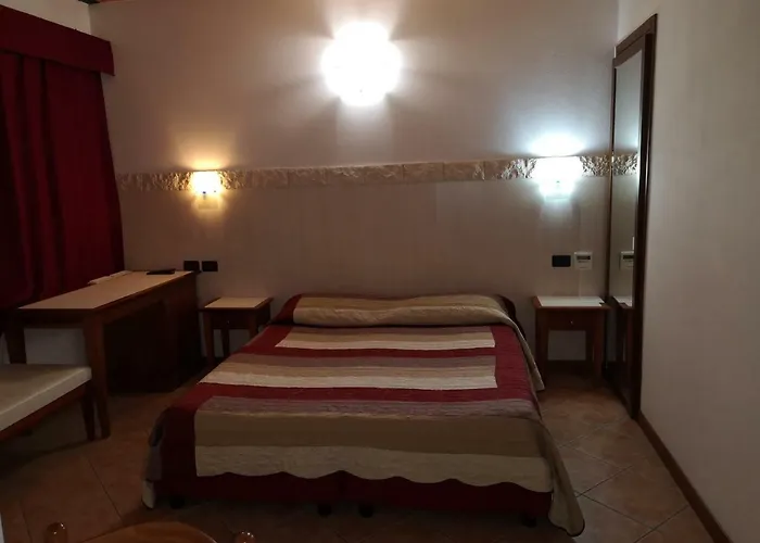 منزل ريفي Ca' Del Sasso فيرونا